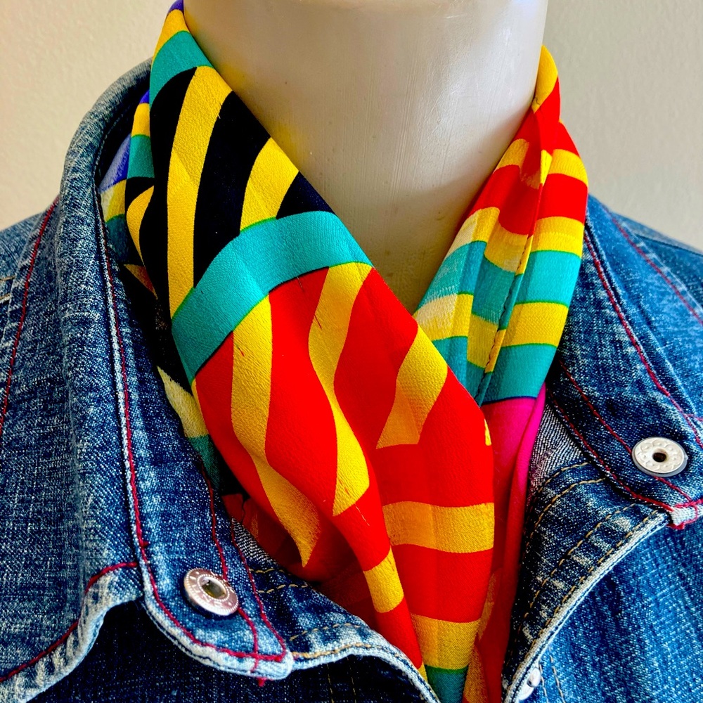 LIZ CLAIBORNE striped silk scarf. Multi coloured.